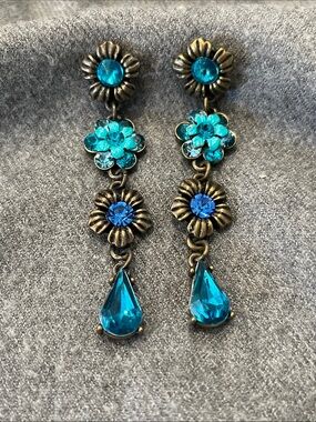 MX Swarovski Crystal Dangle Earrings